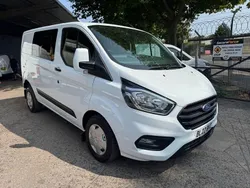 White Used 2022 Ford Transit Custom Trend Van | £17,000 (Fair price)