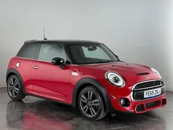 Red Used 2019 Mini Cooper S Hatch Hatchback | £15,050 (Good price)