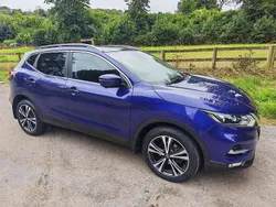 Blue Used 2017 Nissan Qashqai N-Connecta SUV | £10,750 (Fair price)