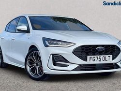 New 2024 Ford Focus ST-Line X Hatchback | £23,360 (Fair price)