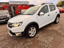 White Used 2015 Dacia Sandero Lauréate Hatchback | £3,495 (Fair price)