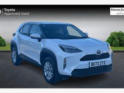 Used 2025 Toyota Yaris Hybrid Estate | £20,870 (Super price)