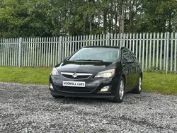 Black Used 2011 Vauxhall Astra SRi Estate | £2,650 (Good price)