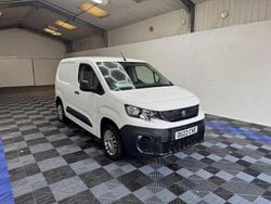 White Used 2022 Peugeot Partner Premium Van | £12,495 (Fair price)