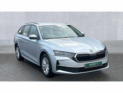 Brilliant silver metallic Used 2024 Skoda Octavia SE Technology Estate | £19,750 (Fair price)