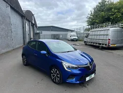 Blue Used 2022 Renault Clio V Iconic Hatchback | £8,490 (Good price)