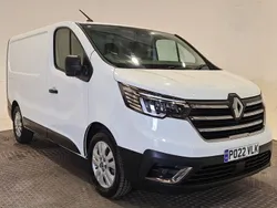 White Used 2022 Renault Trafic Van | £15,990 (Good price)