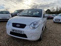 White Used 2010 Kia Picanto Hatchback | £2,995 (Fair price)