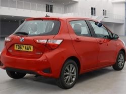 Red Used 2017 Toyota Yaris Hatchback | £10,995 (Fair price)