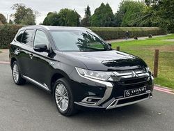 Used 2019 Mitsubishi Outlander P-HEV | £17,490 (Expensive)