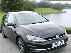 Black Used 2017 VW Golf VII SE Hatchback | £7,500 (Fair price)