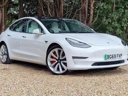 White Used 2019 Tesla Model 3 Performance Sedan | £18,000 (Fair price)