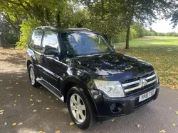 Black Used 2011 Mitsubishi Shogun SUV | £10,495 (Fair price)