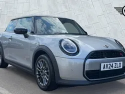Silver Used 2024 Mini Cooper S Hatch Hatchback | £24,250 (Fair price)