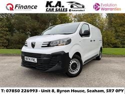 White Used 2024 Peugeot Expert Van | £14,000 (Super price)