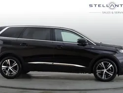 Black Used 2024 Peugeot 5008 GT MPV | £26,479 (Fair price)