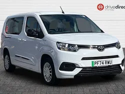 White Used 2025 Toyota Proace Verso City MPV | £22,500