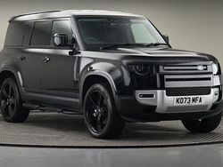 Santorini black Used 2024 Land Rover Defender HSE SUV | £55,650 (Super price)