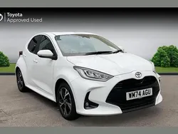 White Used 2025 Toyota Yaris Hybrid Design Hatchback | £20,561 (Super price)
