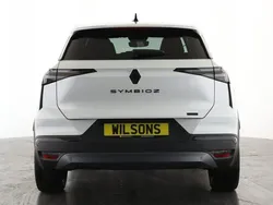 White New 2025 Renault Symbioz Techno Esprit Alpine SUV | £26,795 (Good price)