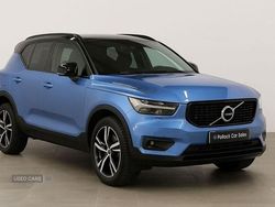 Blue Used 2019 Volvo XC40 R-Design SUV | £22,995 (Fair price)