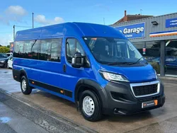 Blue Used 2018 Peugeot Boxer Van | £16,995 (Fair price)