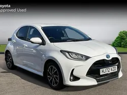 White Used 2022 Toyota Yaris Hybrid Design Hatchback | £16,537 (Good price)