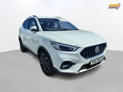 White Used 2022 MG ZS Exclusive Sedan | £13,395 (Fair price)