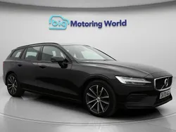 Black Used 2020 Volvo V60 Momentum Estate | £17,200 (Fair price)