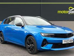 Cobalt blue metallic Used 2023 Vauxhall Astra Estate | £17,950 (Fair price)