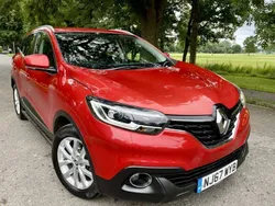 Red Used 2017 Renault Kadjar Dynamique SUV | £7,895 (Fair price)
