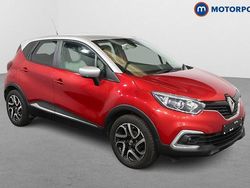 Red/silver Used 2019 Renault Captur Iconic SUV | £9,749 (Fair price)