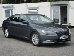 Grey Used 2018 Skoda Superb SE Hatchback | £10,795 (Fair price)