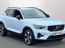 Used 2025 Volvo XC40 Plus SUV | £33,990 (A bit pricey)