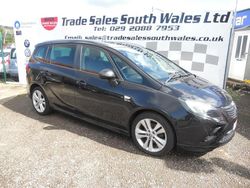 Black Used 2016 Vauxhall Zafira SRi MPV | £5,495 (A bit pricey)