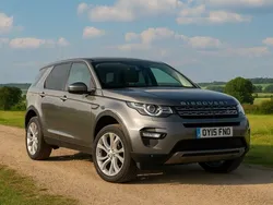 Grey Used 2015 Land Rover Discovery Sport HSE SUV | £12,695 (Fair price)