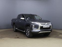 Grey Used 2020 Mitsubishi L200 Warrior Pickup | £13,250 (Super price)