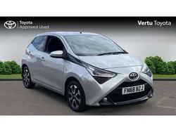 Silver Used 2018 Toyota Aygo X-plore Hatchback | £8,467 (Fair price)