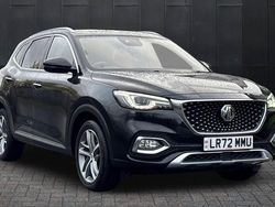 Black Used 2022 MG HS Exclusive SUV | £15,442 (Fair price)