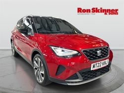 Red Used 2022 Seat Arona FR Sport SUV | £15,199 (Fair price)