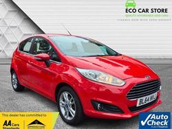 Red Used 2015 Ford Fiesta Zetec Hatchback | £5,995 (Fair price)
