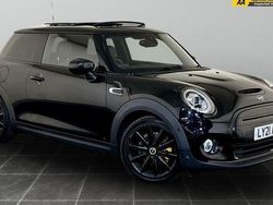 Used 2020 Mini Cooper Level 3 Hatchback | £13,995 (Expensive)