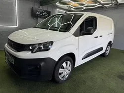 White Used 2020 Peugeot Partner MPV | £6,690 (Fair price)