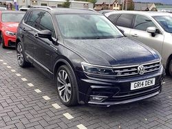 Black Used 2019 VW Tiguan R-line SUV | £19,995 (Fair price)