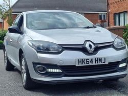 Silver Used 2015 Renault Mégane III Dynamique Hatchback | £2,495 (Good price)