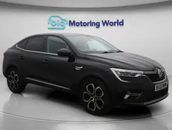 Black Used 2023 Renault Arkana Techno SUV | £17,200 (Fair price)