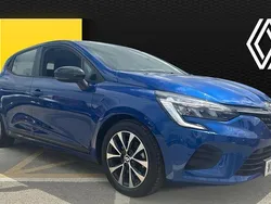 Blue Used 2023 Renault Clio V Evolution Hatchback | £14,995 (Good price)
