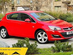 Red Used 2014 Vauxhall Astra SRi Hatchback | £3,895 (Fair price)