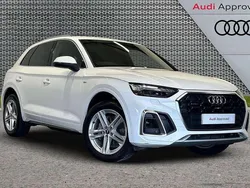 White Used 2022 Audi Q5 S-Line SUV | £34,495 (Fair price)
