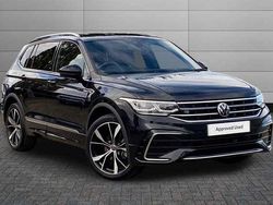 Black Used 2025 VW Tiguan Allspace R-line SUV | £32,629 (Fair price)